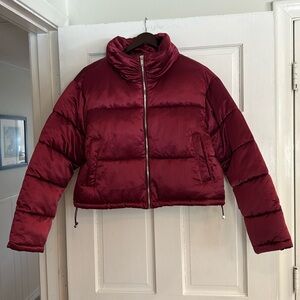 Women’s cropped puffer jacket, for all 7 mankind, size L, color- Burgundy